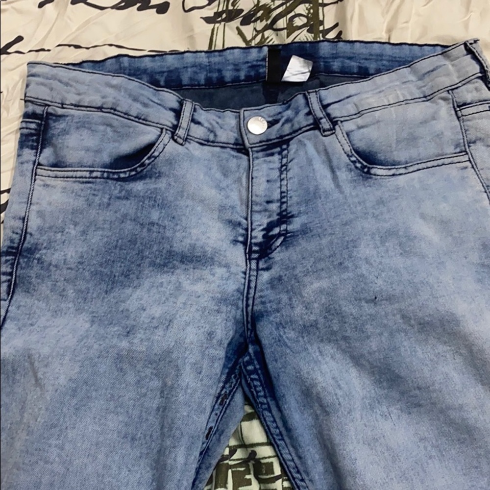 Jeans - Picture 2 of 5